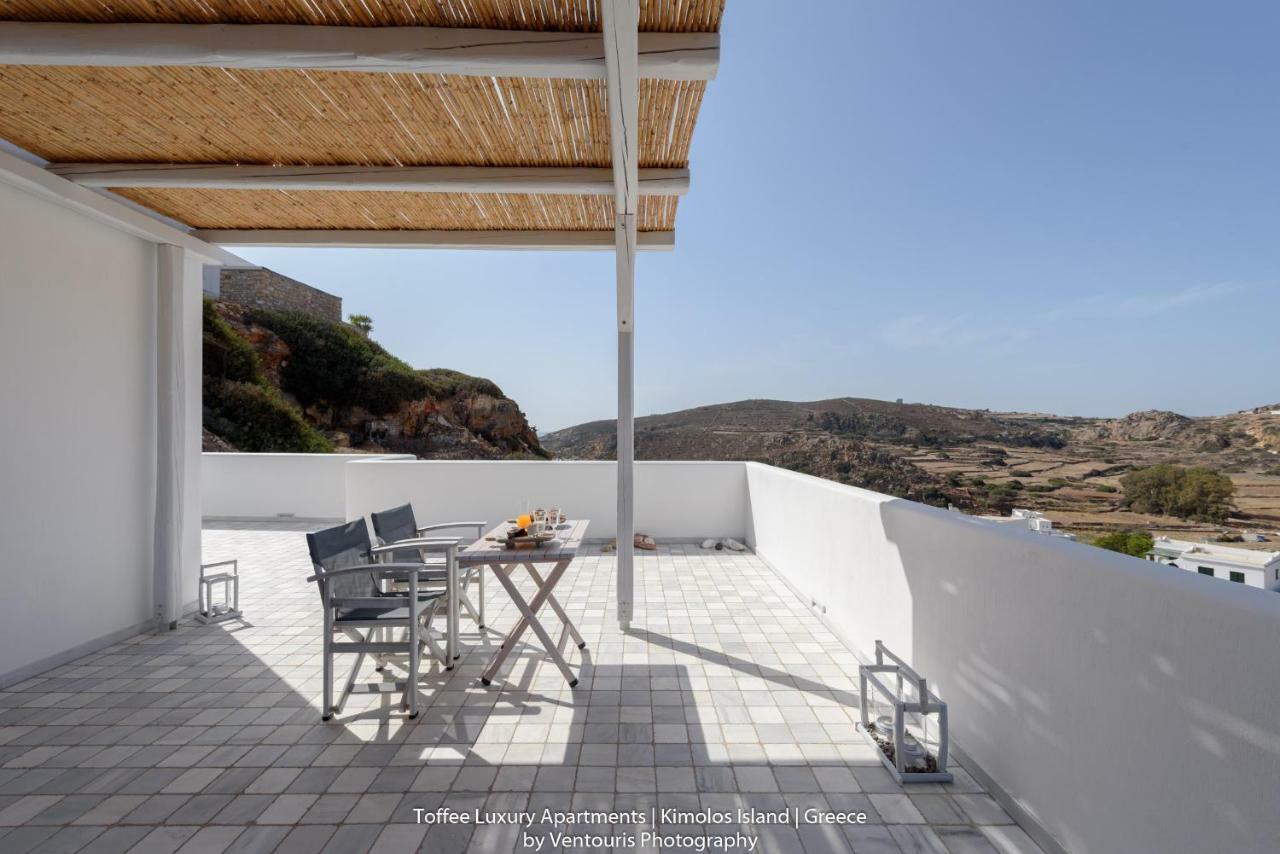 Vila Toffee Kímolos Exteriér fotografie
