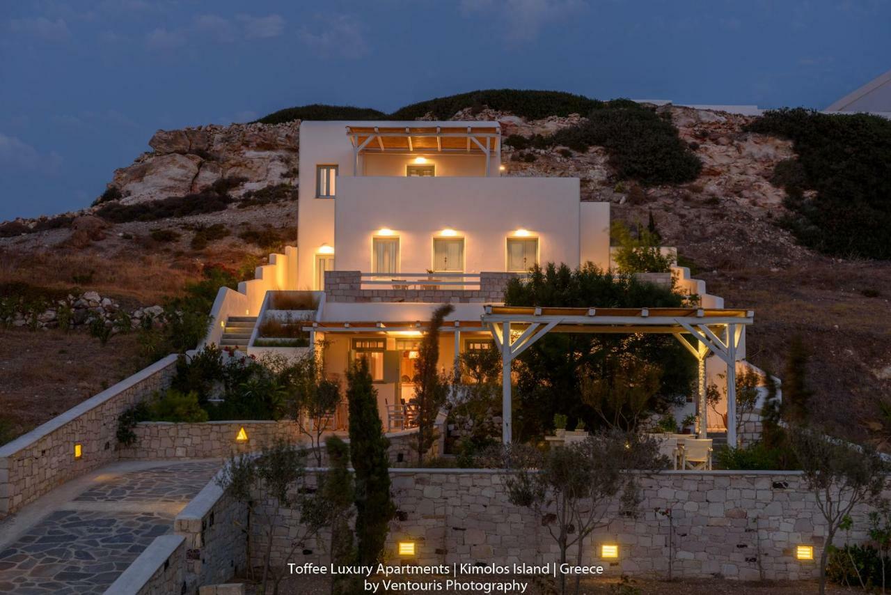 Vila Toffee Kímolos Exteriér fotografie